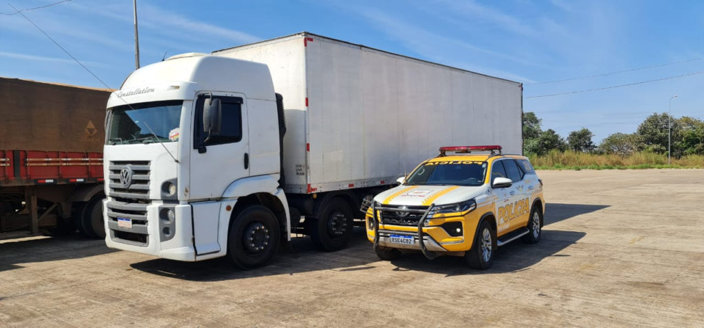 Caminhão recuperado em talismã