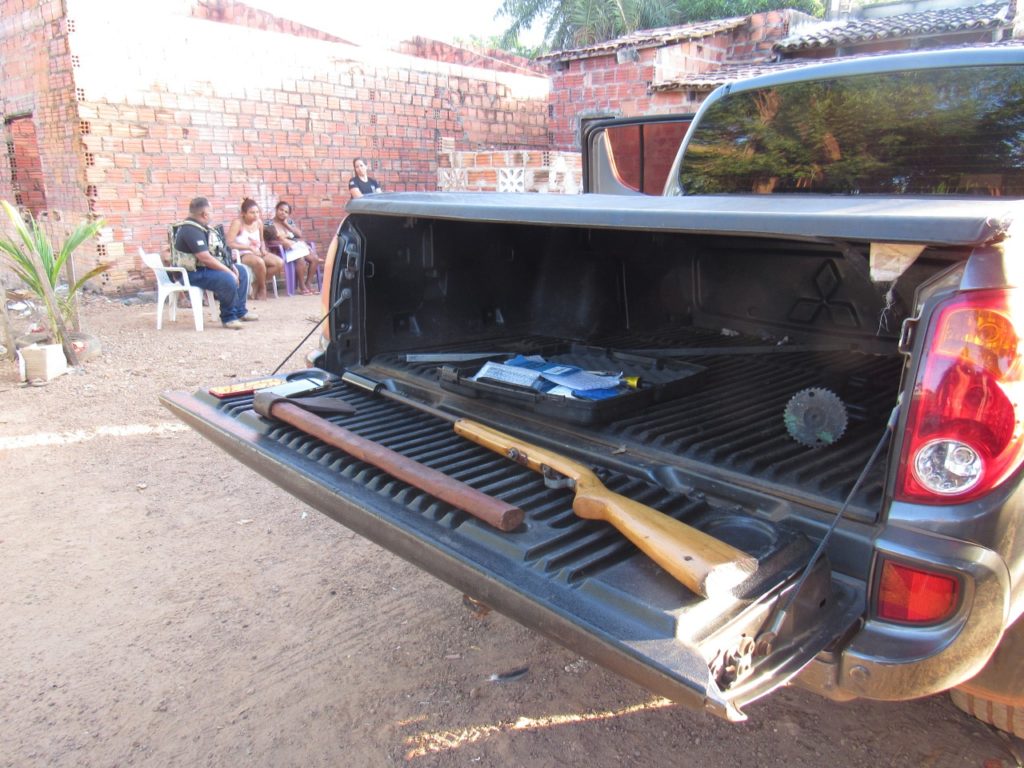 Durante a operação foram apreendidos vários quilos de carne bovina