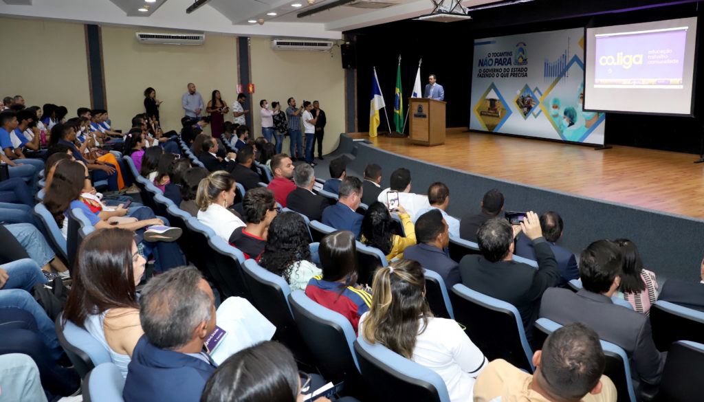 Governo do Tocantins lança escola virtual e gratuita de economia criativa para jovens e garante linha de crédito financeiro