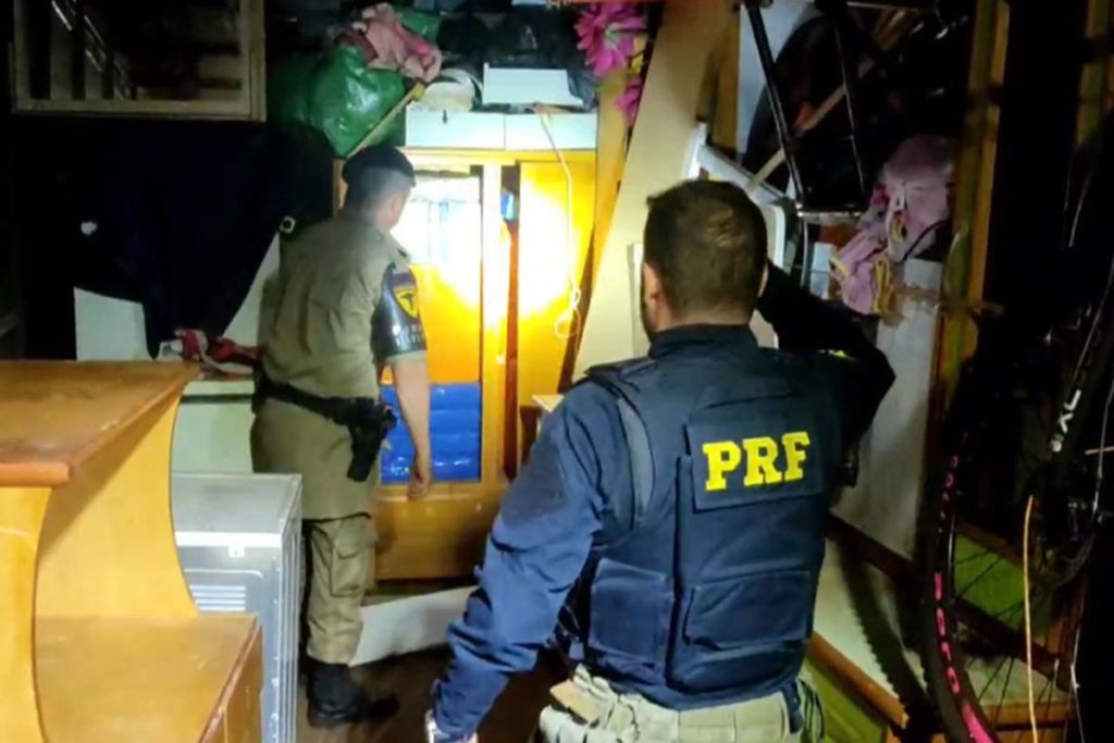 Dois homens são presos pela PRF em Gurupi por tráfico de drogas