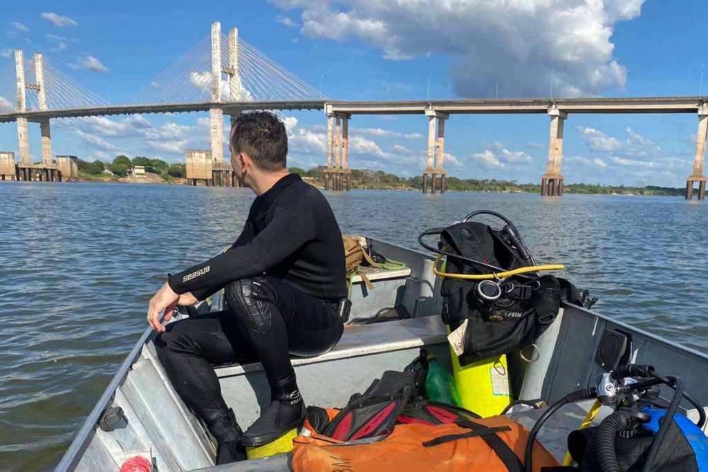 Corpo de Bombeiros Militar suspende buscas por jovem que desapareceu no Rio Tocantins