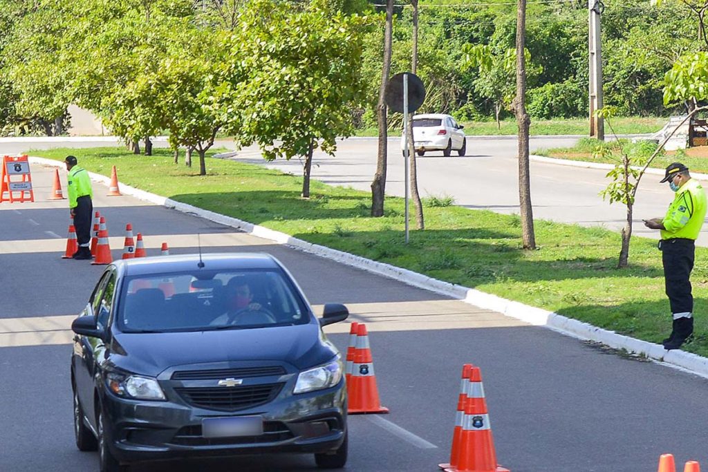 Prefeitura de Palmas divulga lista de veículos que possuem registros de infrações de trânsito