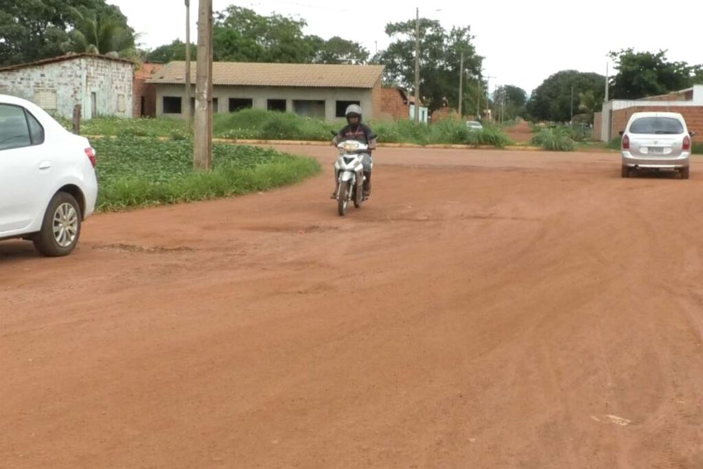 Prefeitura de Palmas realiza coleta de documentos de moradores do Lago Norte para regularização fundiária