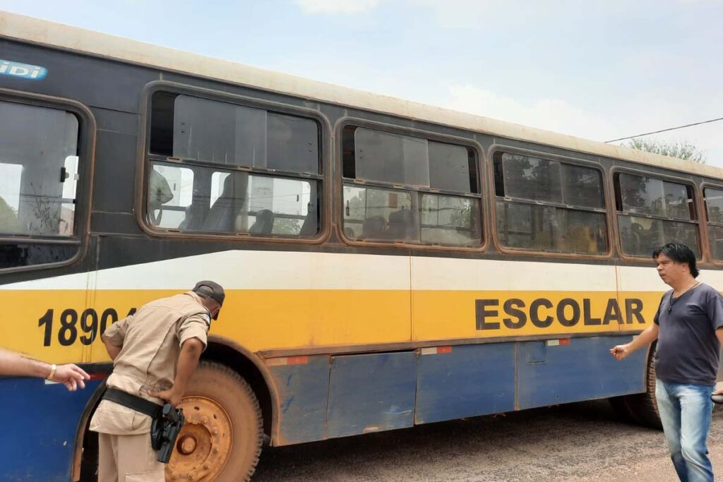 MPTO faz inspeção em transporte escolar de Luzimangues e verifica irregularidades em documentos e más condições nos veículos
