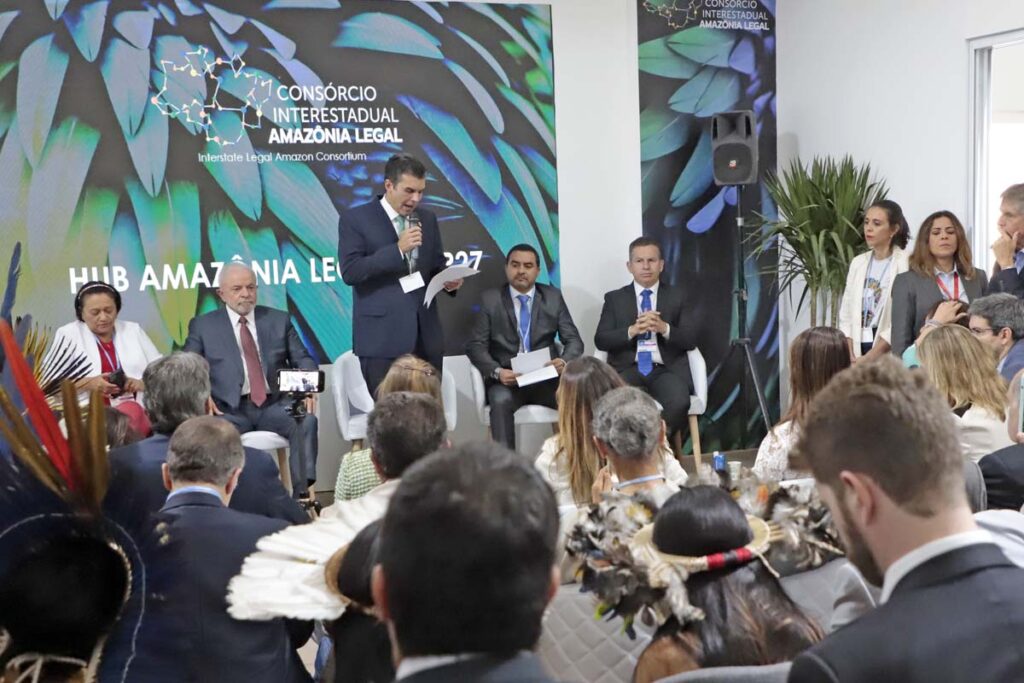 Carta assinada por governadores da Amazônia Legal é entregue à presidente eleito