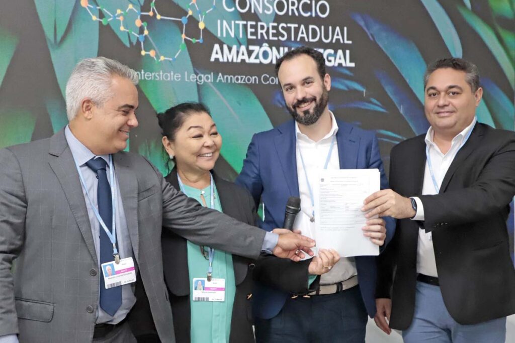 Governo do Tocantins firma contrato para certificação do crédito de carbono jurisdicional florestal