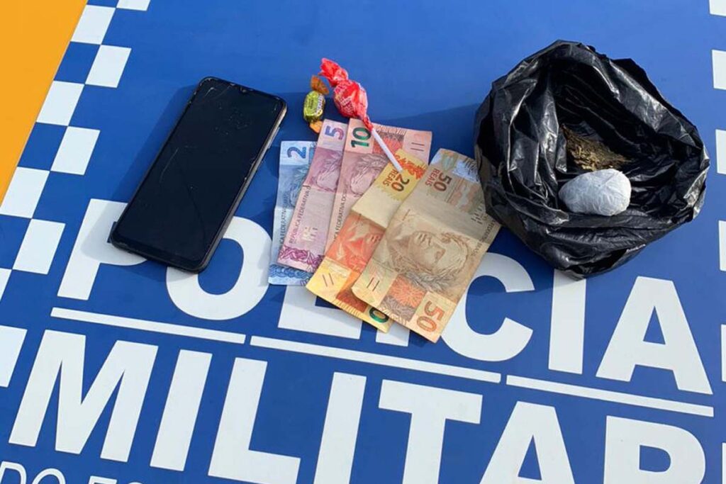 Dois homens são presos e um menor é apreendido por tráfico de drogas em Palmas