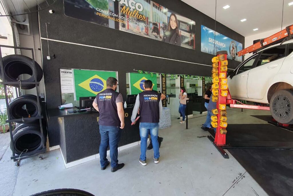 Procon Tocantins autua loja de pneus por venda casada de serviços e produtos