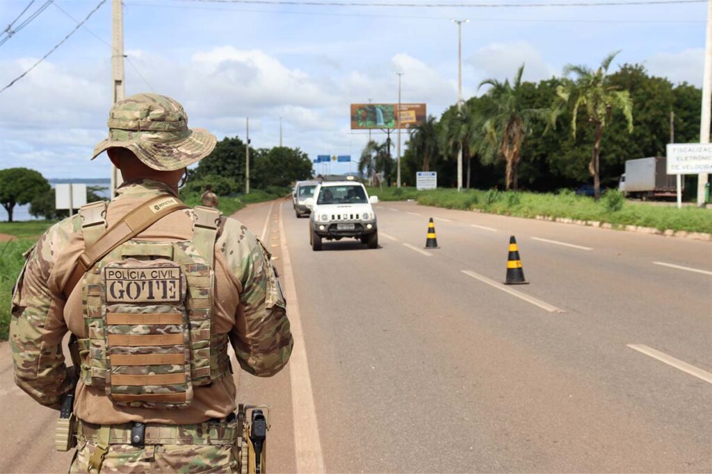 Polícia Civil realiza fiscalização na Ponte José Wilson Siqueira Campos