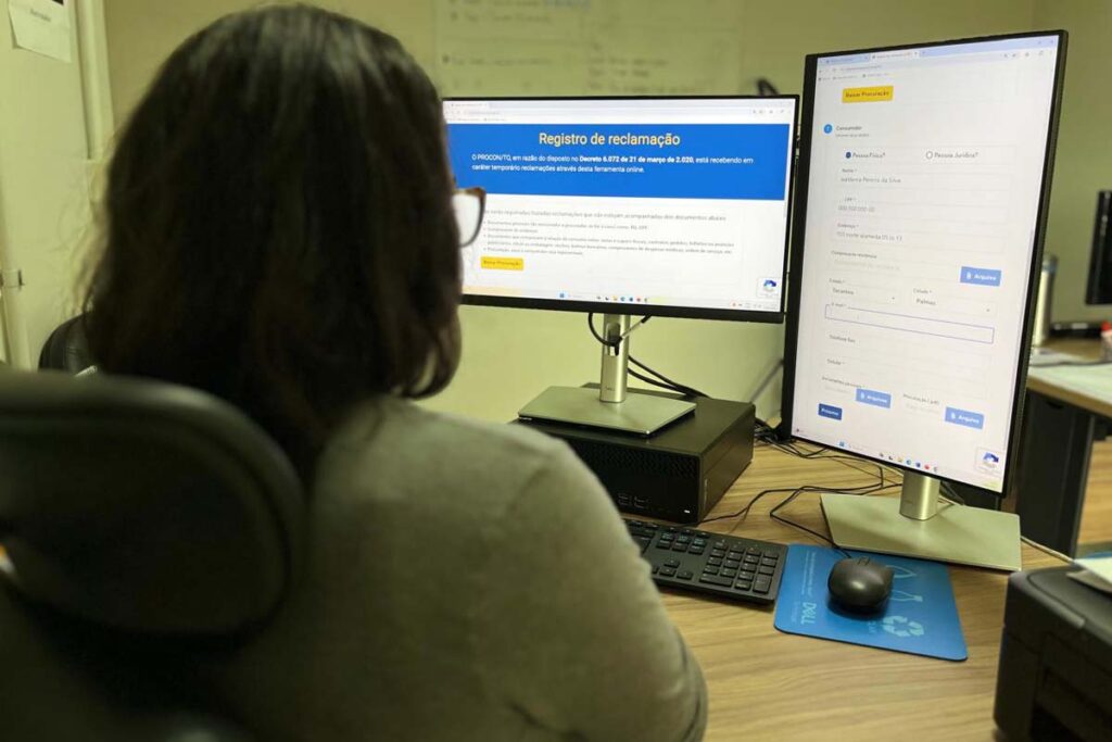 Pelo site do Procon Tocantins, você pode registrar reclamações de forma rápida