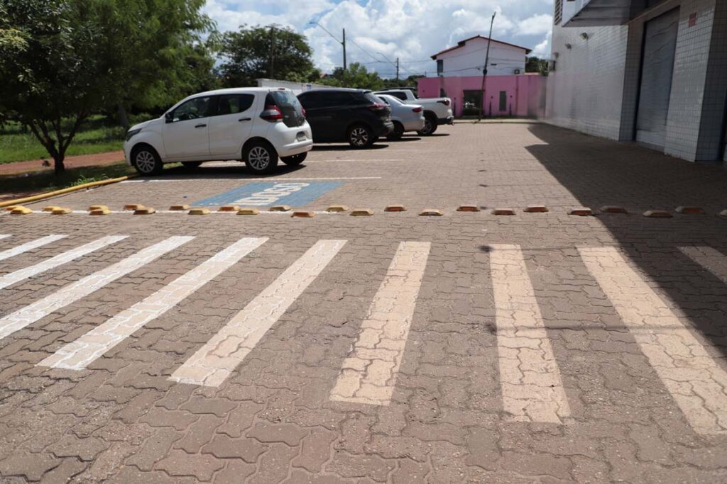 Reserva de vagas de estacionamento em vias públicas: o que diz a lei