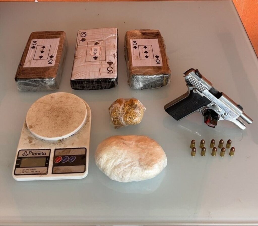 Jovem é preso por tráfico de drogas e porte ilegal de arma de fogo, na Região Sul de Palmas