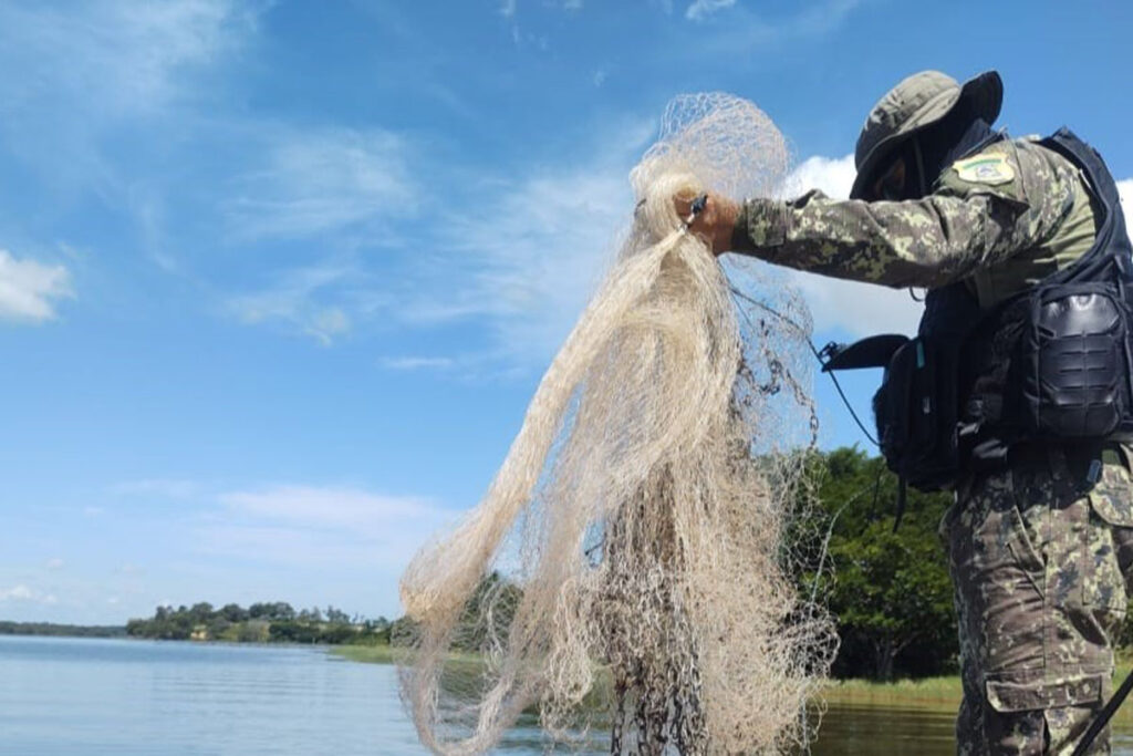 Naturatins apreende mais de 2 mil metros de redes de pesca