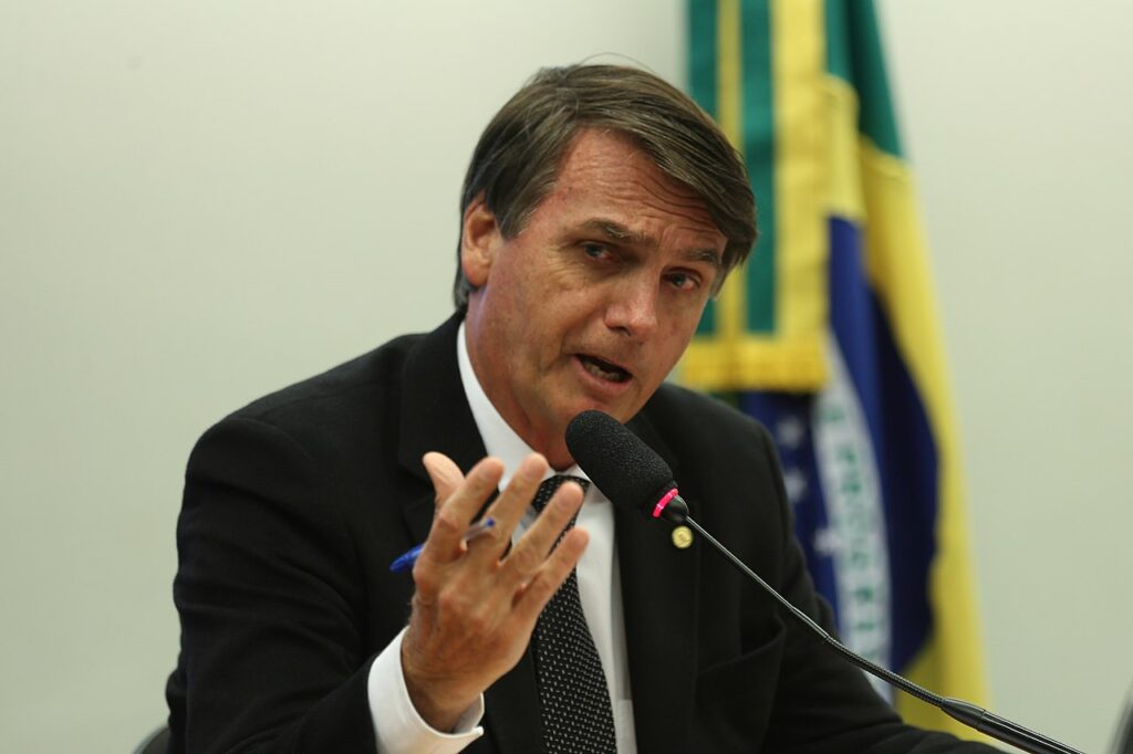 PGR denuncia Bolsonaro por tentativa de golpe de Estado no STF