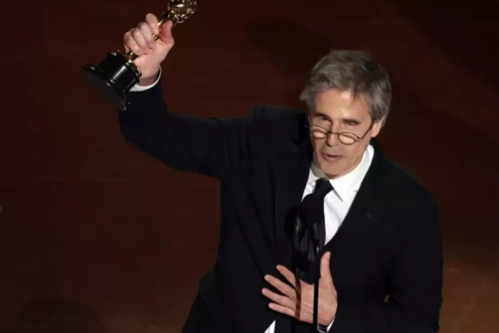 Brasil faz história! "Ainda Estou Aqui" conquista primeiro Oscar de Melhor Filme Internacional