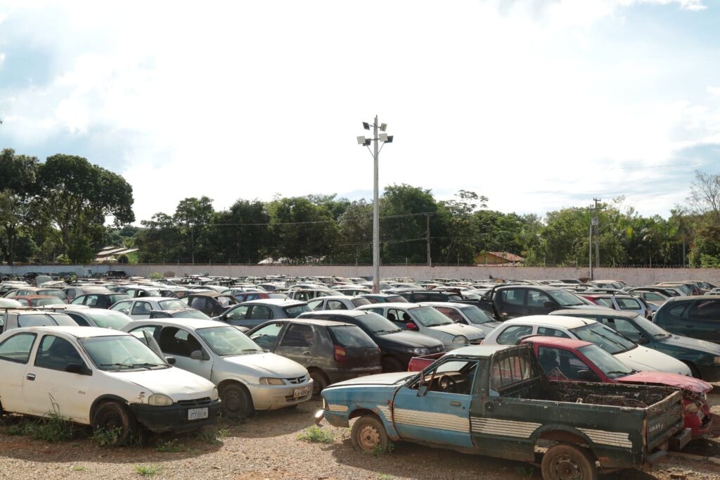 Detran TO explica como retirar veículos apreendidos antes do leilão