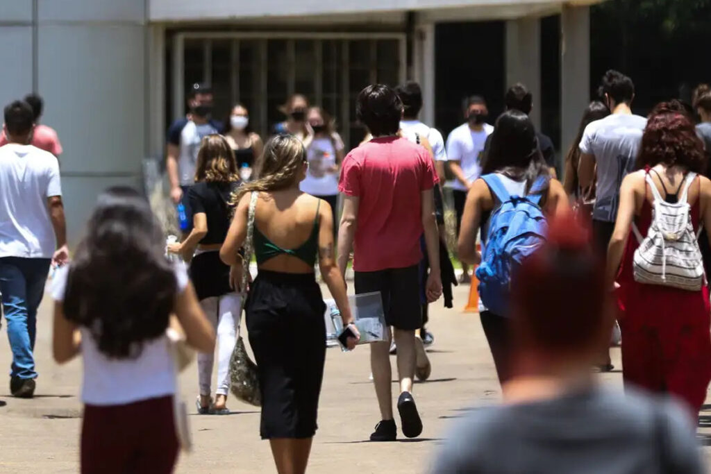 Prouni 2025: Pré-selecionados na 2ª chamada devem comprovar dados até 17 de março