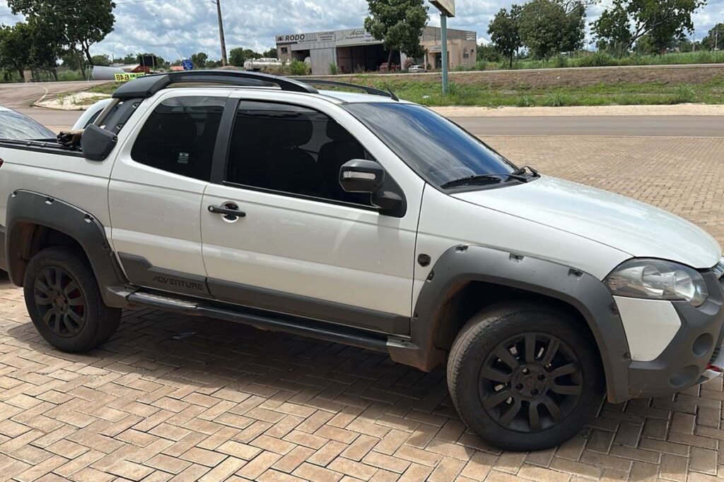 Pai e filho são detidos em Paraíso do Tocantins após impedir apreensão de veículo