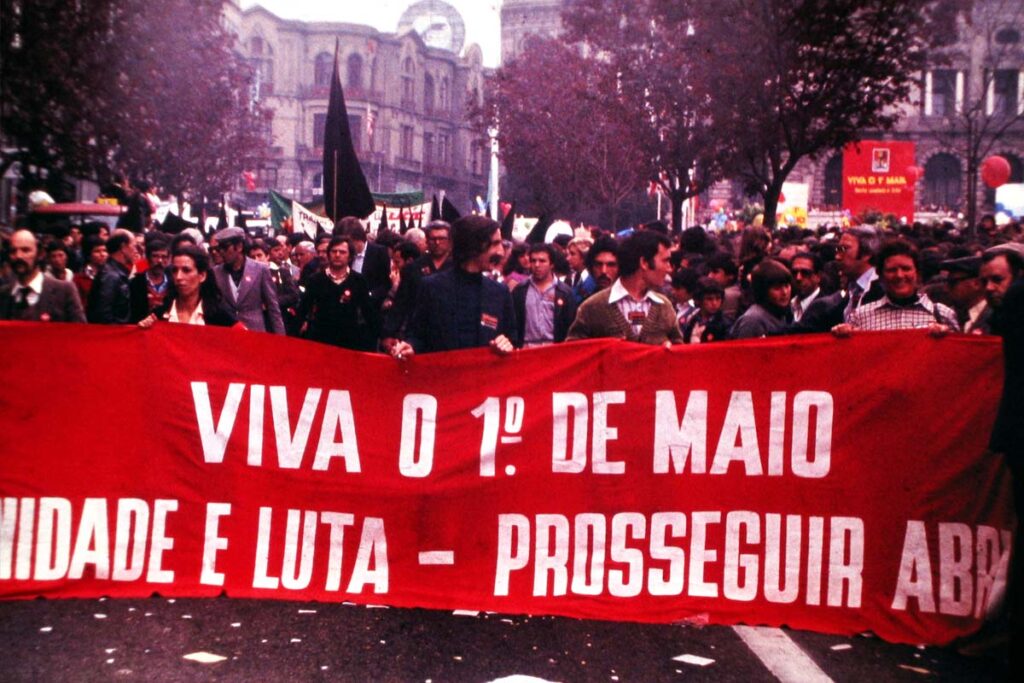 Dia do Trabalhador: Origem, conquistas e os desafios frente à política neoliberal no Brasil