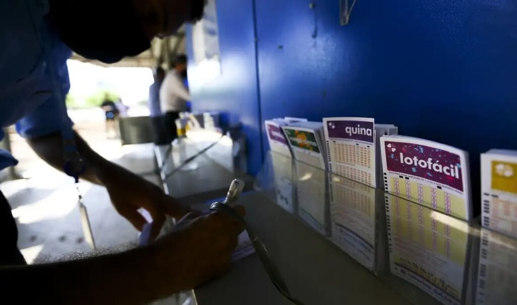 Morador de Novo Acordo ganha mais de R$ 1 milhão na Lotofácil