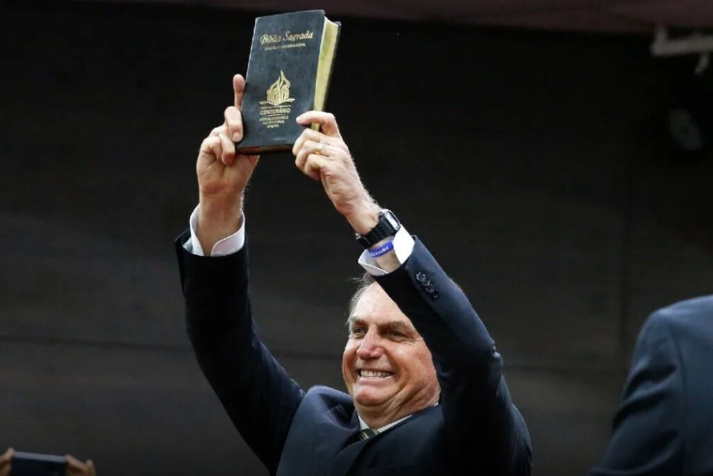 Teologia do Domínio: como a visão religiosa de poder influencia a política e a sociedade no Brasil