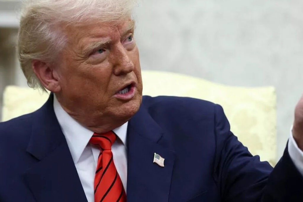 Trump impõe tarifa de 50% sobre produtos brasileiros e acirra crise diplomática