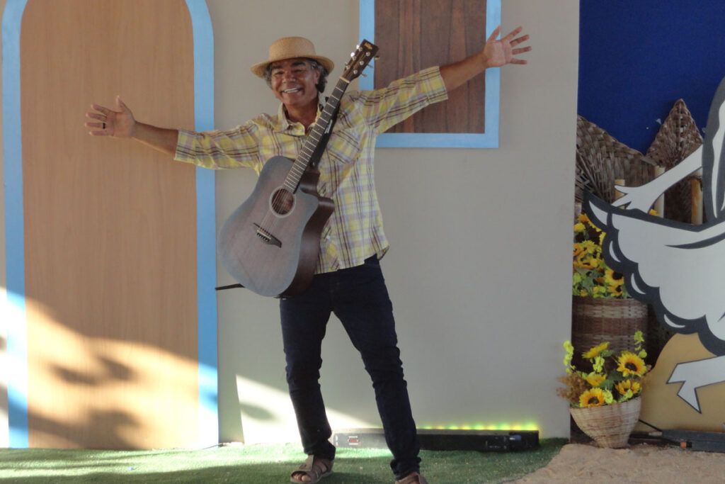 Dorivã, o Passarim do Jalapão, se apresenta na Romaria do Bonfim em Natividade (TO)