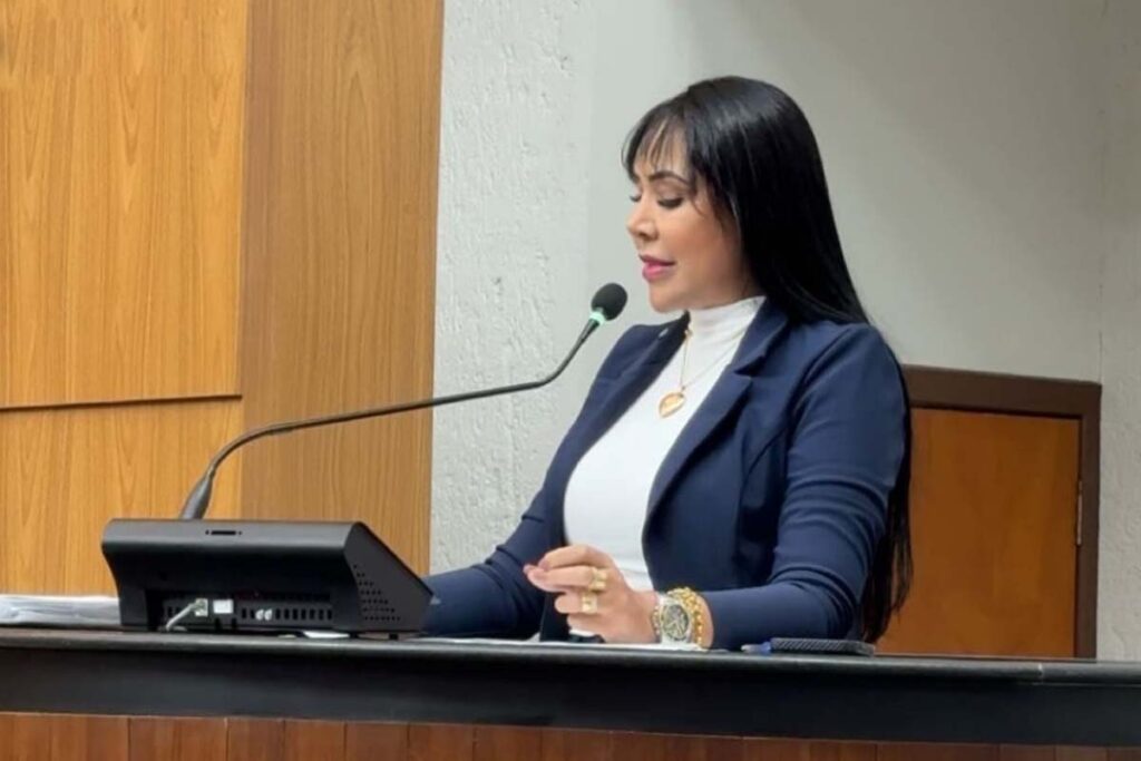 Janad Valcari rompe com governo e promete denunciar irregularidades na gestão do Tocantins