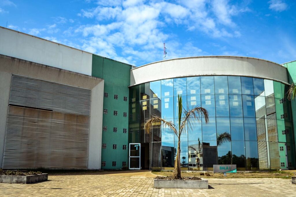 UFT abre concurso para professores efetivos com salários de até R$ 14 mil