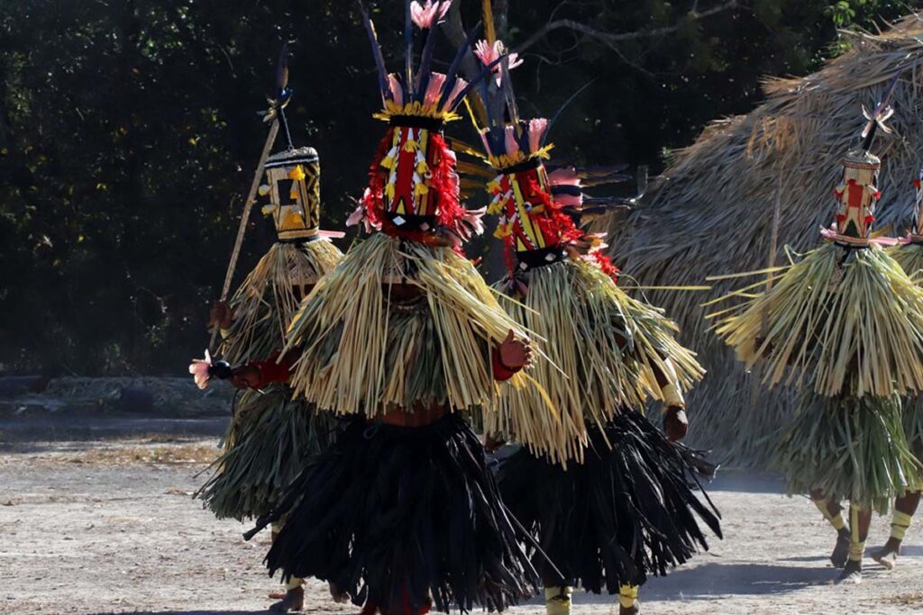 Exposição Fotográfica "A PASSAGEM" Revela Ritos de Batismo Indígenas do Tocantins