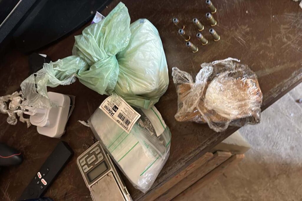 Foragido de 29 anos é preso em Palmas suspeito de tráfico e homicídio