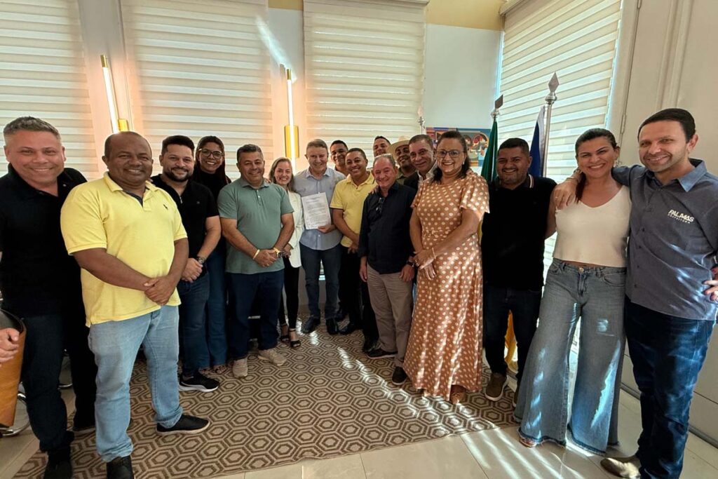 Vereadores de Palmas rejeitam impeachment sem provas contra Eduardo Siqueira Campos