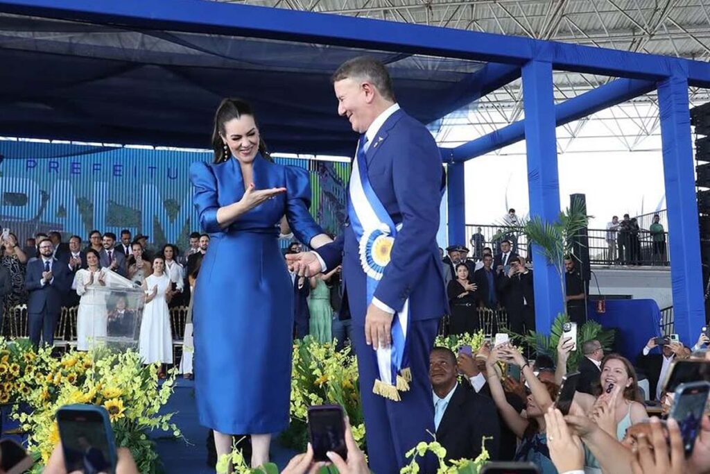 Cinthia Ribeiro rebate Eduardo Siqueira e nega dívidas de R$ 300 milhões deixadas em Palmas