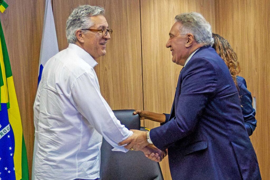 Governador discute com ministro da Saúde inclusão do Hospital Universitário de Palmas no PAC