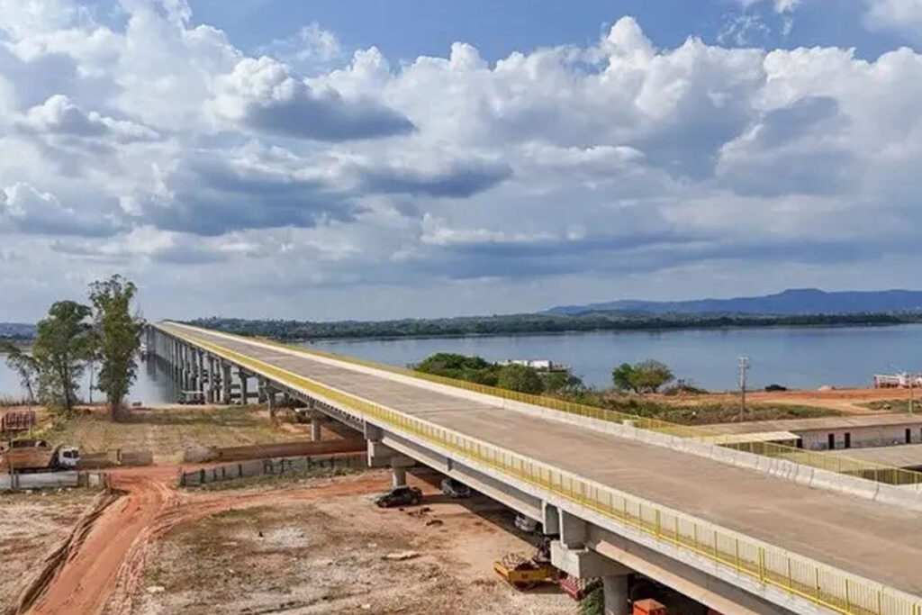 Obras de acesso à ponte sobre o rio Araguaia avançam e entram em nova fase entre Tocantins e Pará