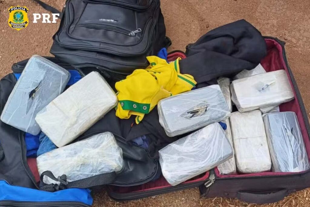 PRF apreende mais de 53 kg de cocaína durante abordagem na BR-153 em Gurupi