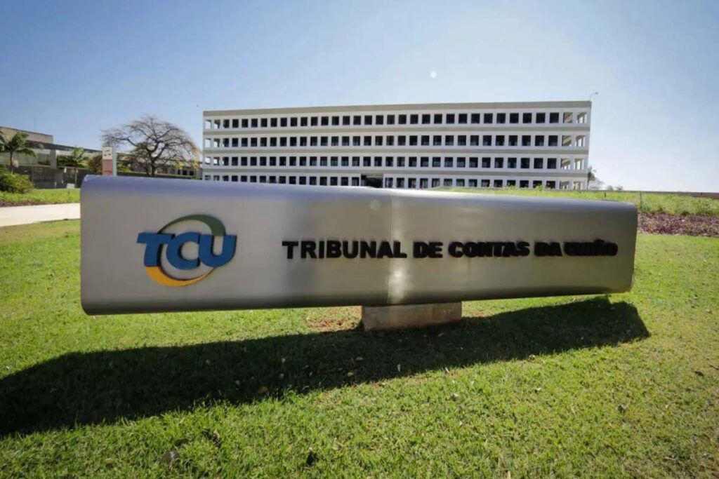 TCU abre concurso público com salário inicial de R$ 26 mil para auditor de tecnologia da informação