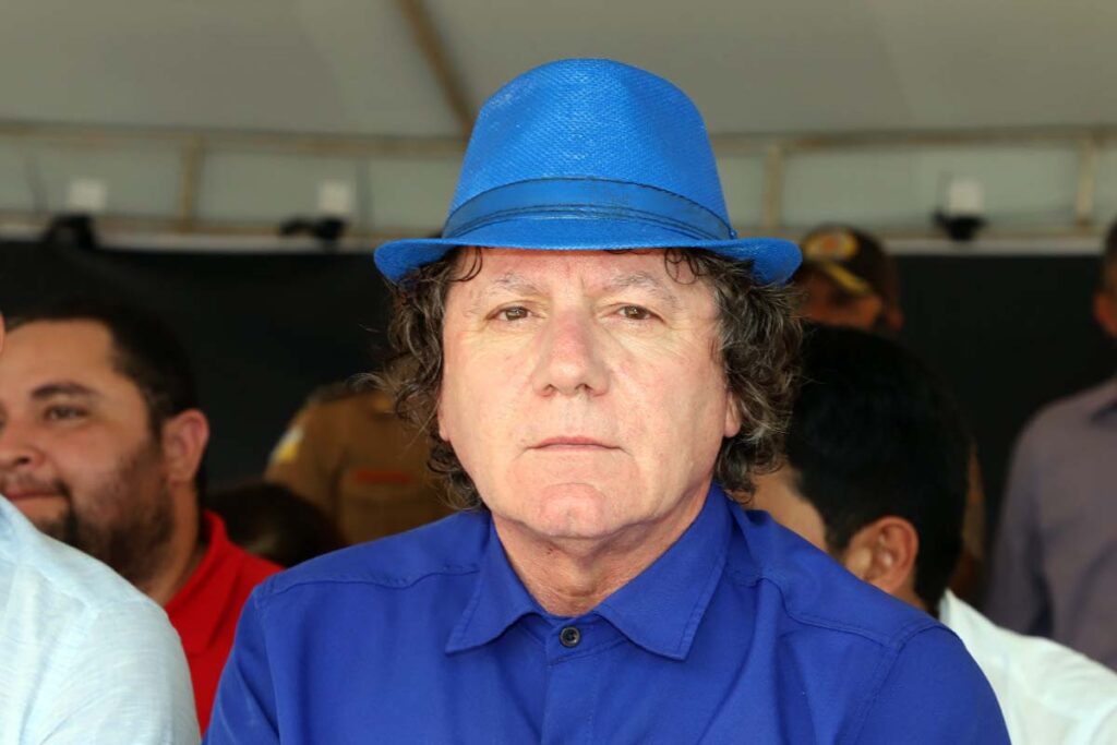 Justiça suspende processo de impeachment contra prefeito de Colinas por falhas no rito