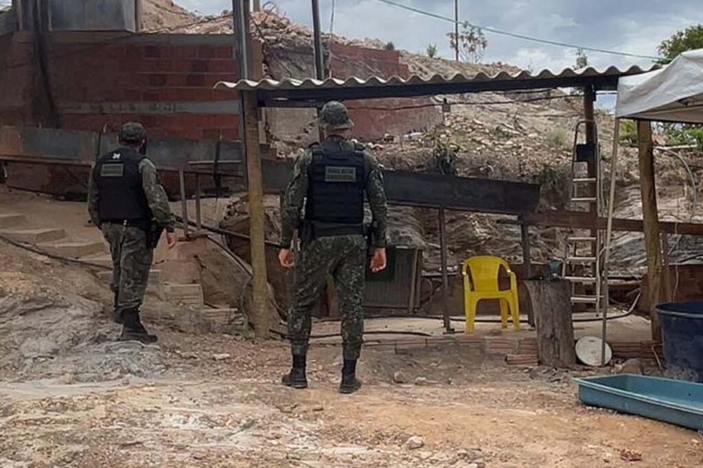 Operação Protetor dos Biomas aplica R$ 2,3 milhões e desmontam garimpo ilegal