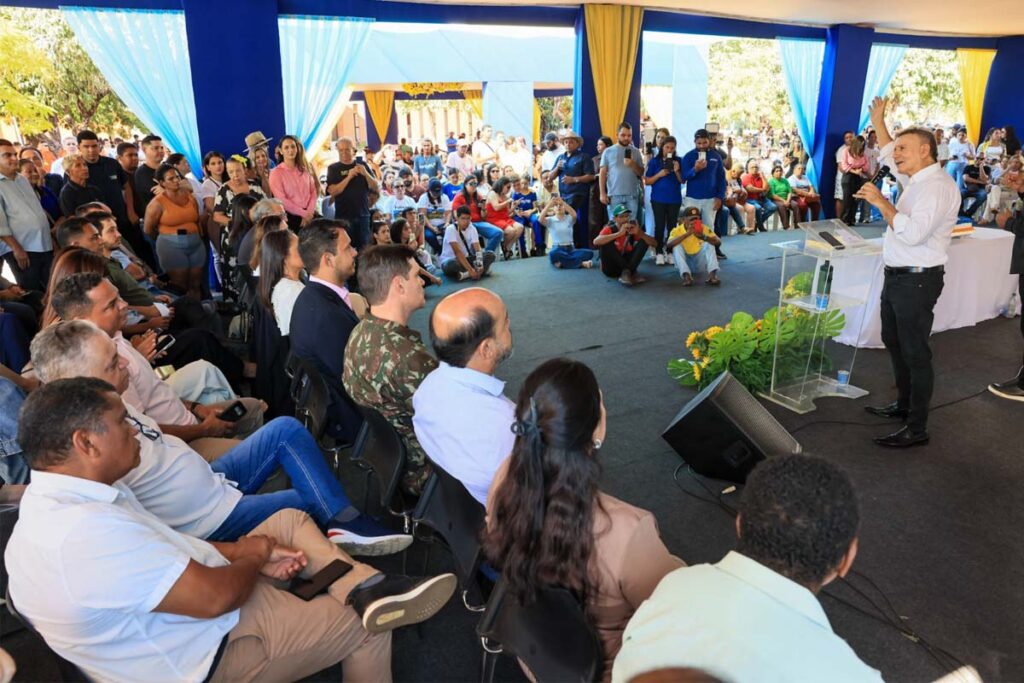 Palmas, Tocantins, aniversário de Palmas, Eduardo Siqueira Campos, Paço Municipal, capital do Tocantins, cultura, evento cívico, Coral Municipal, Guarda Metropolitana, Luiz Gonzaga, Polyana Siqueira Campos, Marcilon do Acordeon, Wanderlei Barbosa